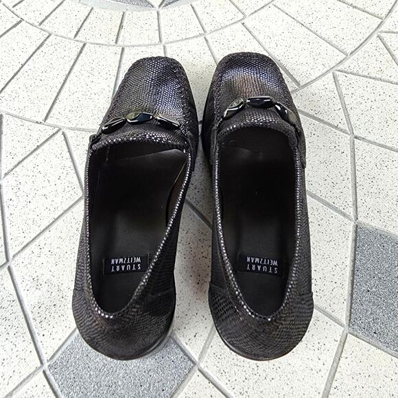 Stuart Weitzman Embellished Textured Patent Leather Heel Loafers 7 - Picture 7 of 11